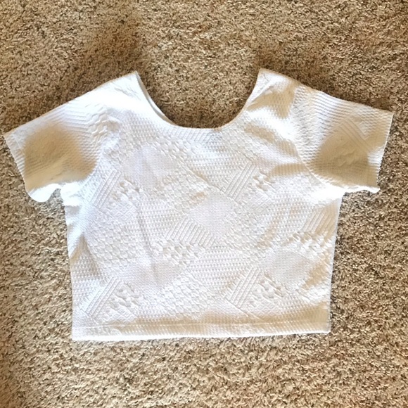 White Crop Top - Picture 1 of 4